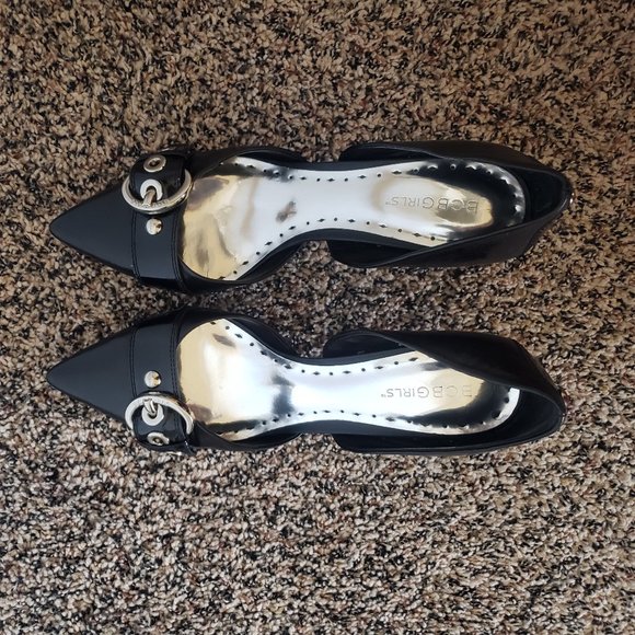 Shoes - Picture 1 of 6
